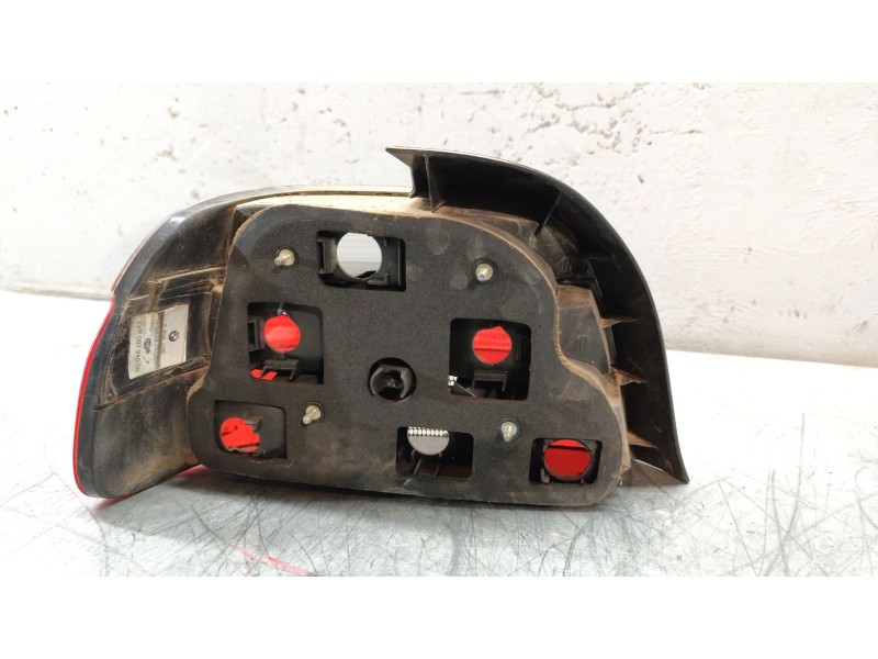 Recambio de piloto trasero derecho para bmw serie 5 berlina (e39) 2.5 turbodiesel cat referencia OEM IAM   