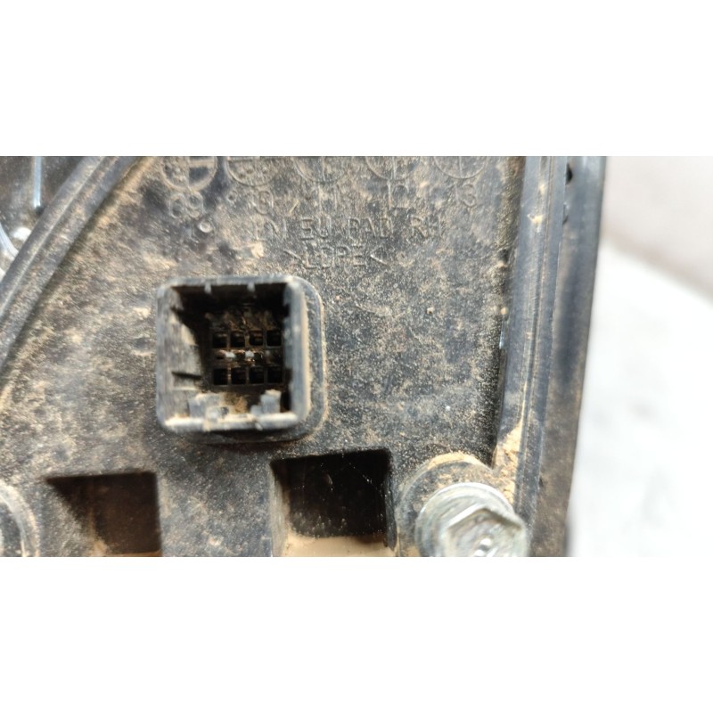 Recambio de retrovisor derecho para hyundai ix35 (lm, el, elh) 1.7 crdi referencia OEM IAM 876202Y0507PINES  