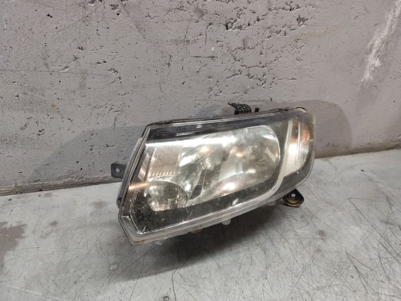 Recambio de faro izquierdo para dacia sandero ii 1.2 referencia OEM IAM 90029994  