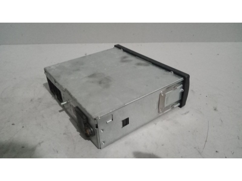 Recambio de tacografo para nissan trucks atleon tk140.80 referencia OEM IAM 13811081000001 0000165032 250969X60