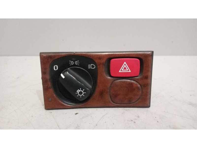 Recambio de mando luces para scania r i r 580 referencia OEM IAM 1540673  