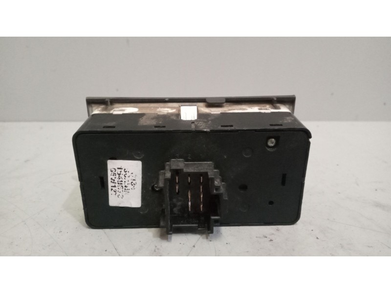 Recambio de mando luces para scania r i r 580 referencia OEM IAM 1540673  