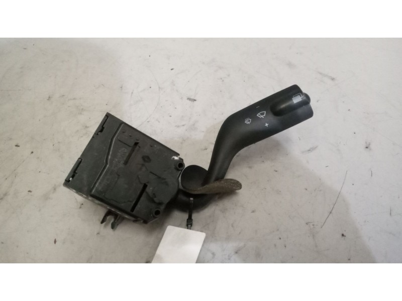 Recambio de mando limpia para renault premium route 2006 fg 4x2 gv larga distancia referencia OEM IAM   