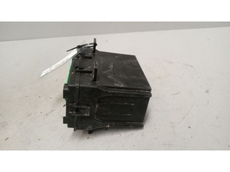 Recambio de modulo electronico para renault premium route 2006 fas 4x2 larga distancia referencia OEM IAM 7421313712 CENTRALITA 