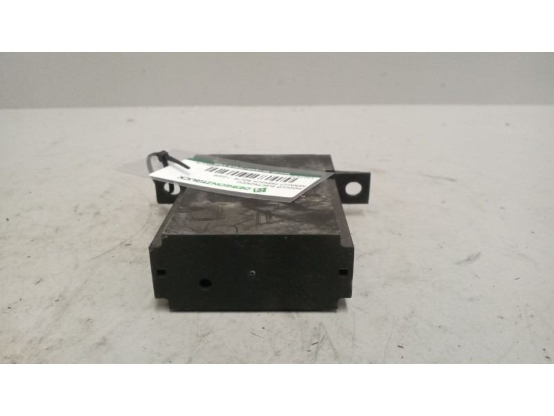 Recambio de modulo electronico para renault premium route 2006 fas 4x2 larga distancia referencia OEM IAM 20890176  