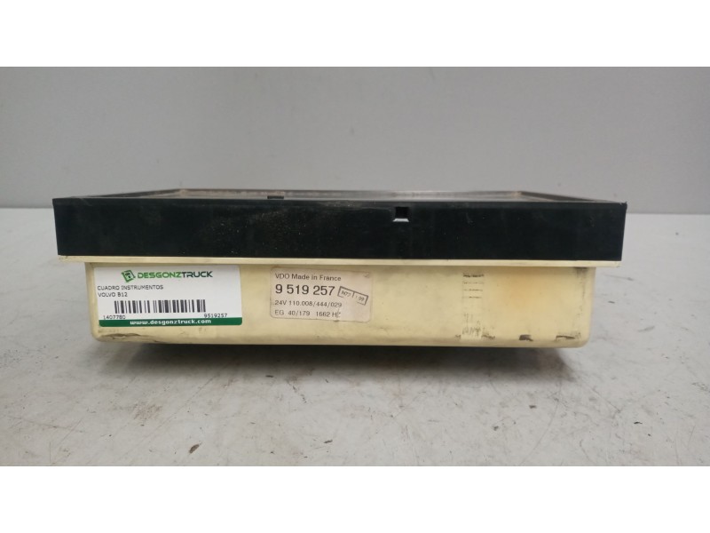 Recambio de cuadro instrumentos para volvo b12 referencia OEM IAM 9519257  