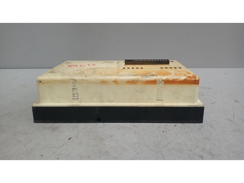 Recambio de cuadro instrumentos para volvo b12 referencia OEM IAM 9519257  