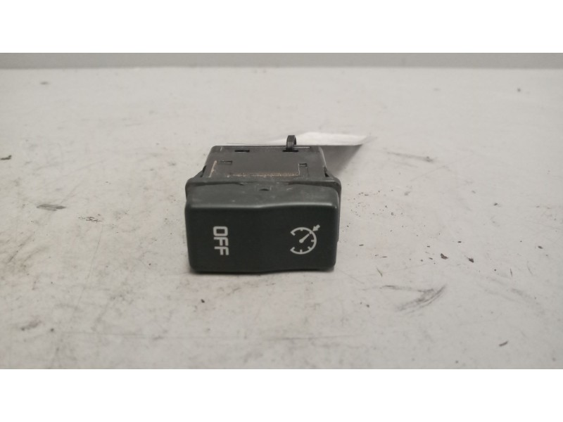 Recambio de interruptor para renault premium route 2006 fas 4x2 larga distancia referencia OEM IAM 7420851289  
