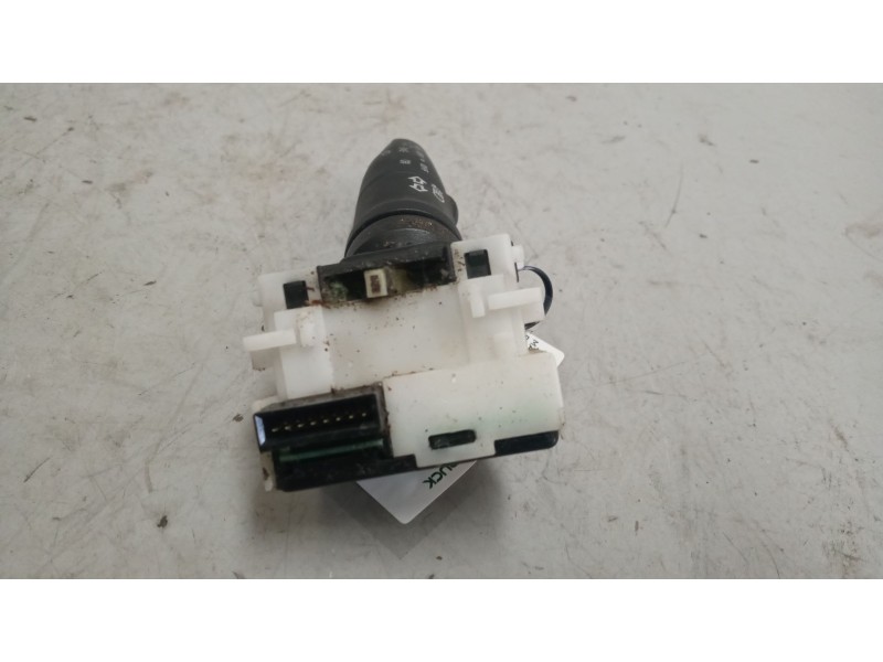 Recambio de mando intermitentes para renault maxity referencia OEM IAM   
