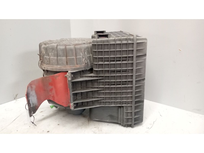 Recambio de filtro aire para iveco eurocargo tector 3.9 diesel referencia OEM IAM 500392986  