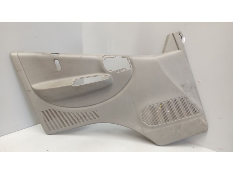 Recambio de guarnecido puerta delantera izquierda para renault maxity referencia OEM IAM   