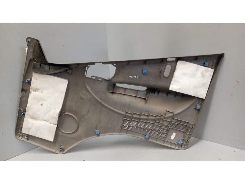 Recambio de guarnecido puerta delantera izquierda para renault maxity referencia OEM IAM   