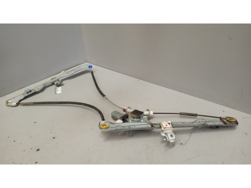 Recambio de elevalunas delantero izquierdo para renault maxity referencia OEM IAM   