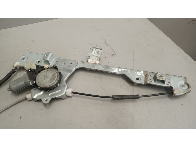 Recambio de elevalunas delantero izquierdo para renault maxity referencia OEM IAM   