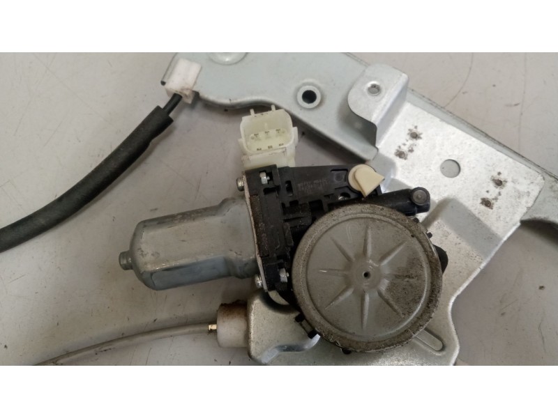 Recambio de elevalunas delantero izquierdo para renault maxity referencia OEM IAM   