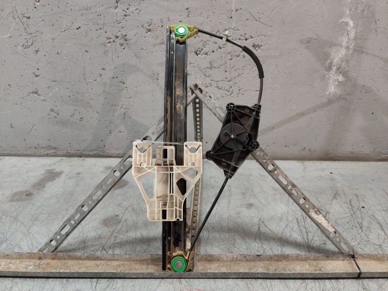 Recambio de elevalunas trasero derecho para audi a4 ber. (b8) básico referencia OEM IAM 8K0839462  