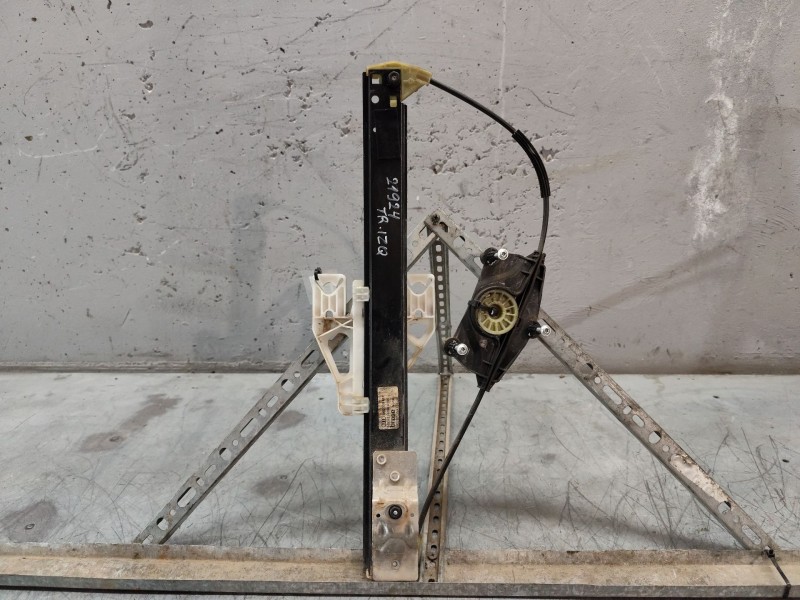 Recambio de elevalunas trasero izquierdo para audi a4 ber. (b8) básico referencia OEM IAM 8K0839461  