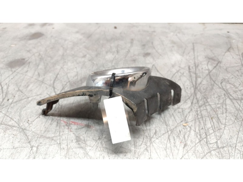 Recambio de rejilla paragolpes izquierda para peugeot 207 sw confort referencia OEM IAM 9680098780  