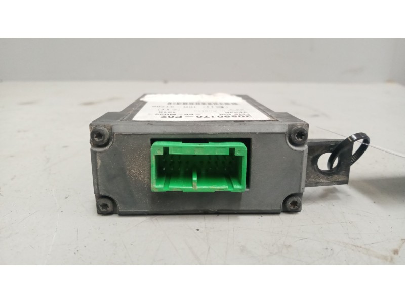 Recambio de modulo electronico para renault premium route 2006 fg 4x2 gv larga distancia referencia OEM IAM 20890176  