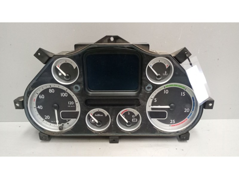 Recambio de cuadro instrumentos para daf serie xf105.xxx 12.9 diesel referencia OEM IAM 1789469  