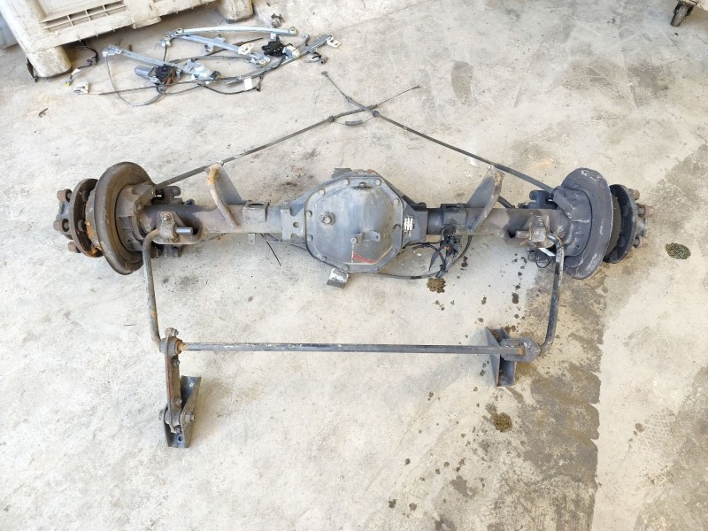 Recambio de eje trasero para iveco daily iv caja/chasis 35c12, 35s12 referencia OEM IAM 30E06  