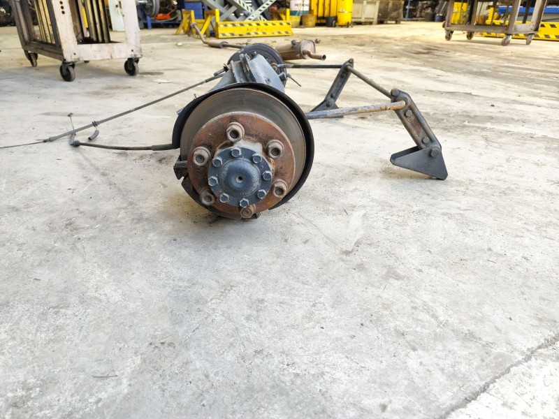 Recambio de eje trasero para iveco daily iv caja/chasis 35c12, 35s12 referencia OEM IAM 30E06  