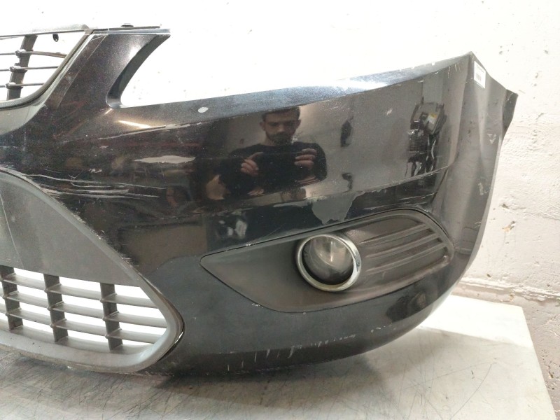 Recambio de paragolpes delantero para ford focus berlina (cap) ambiente (d) referencia OEM IAM   