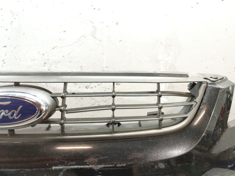 Recambio de paragolpes delantero para ford focus berlina (cap) ambiente (d) referencia OEM IAM   