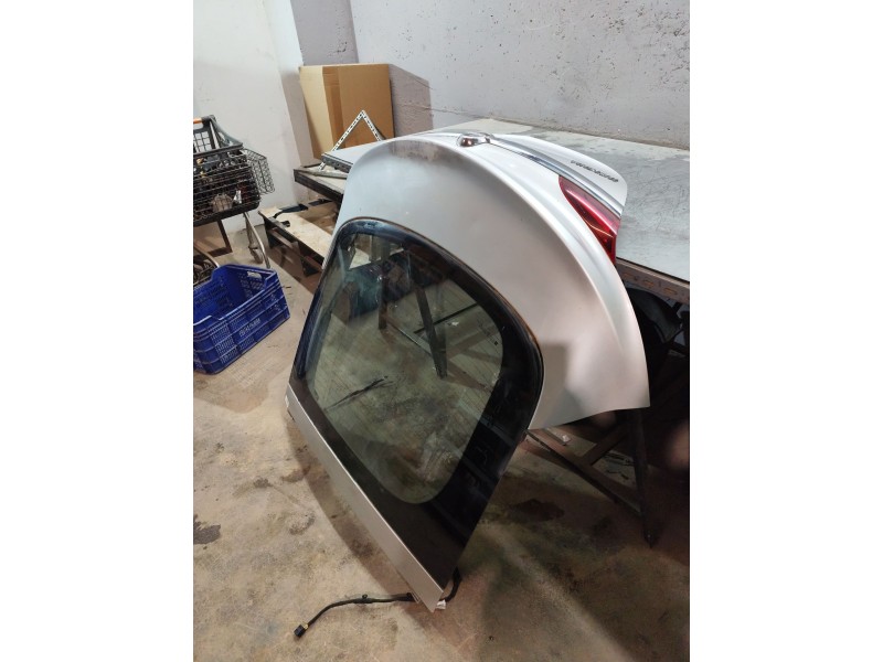 Recambio de porton trasero para opel insignia berlina expression referencia OEM IAM   