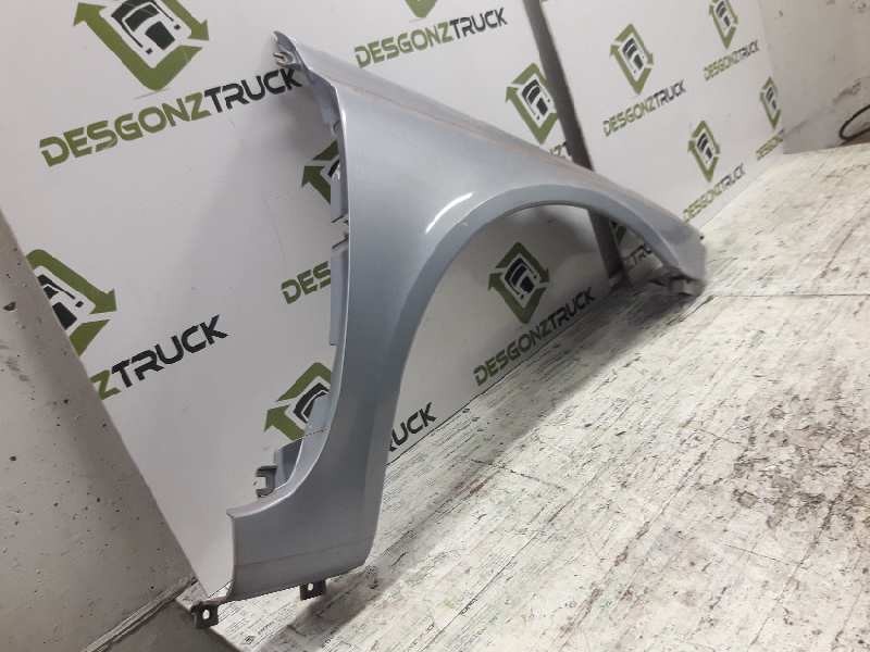 Recambio de aleta delantera derecha para renault laguna ii (bg0) authentique referencia OEM IAM 8200129521  