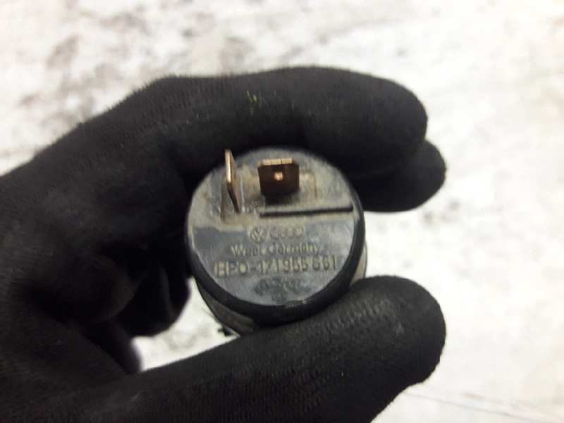 Recambio de bomba limpia para volkswagen golf ii (191/193) 10 millionen referencia OEM IAM 171955651  