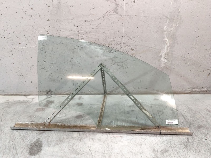 Recambio de luna delantera derecha para ford ecosport 1.0 ecoboost referencia OEM IAM   