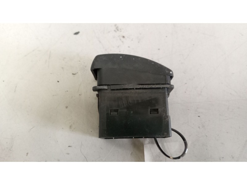 Recambio de interruptor para daf serie xf105.xxx 12.9 diesel referencia OEM IAM 1435602  
