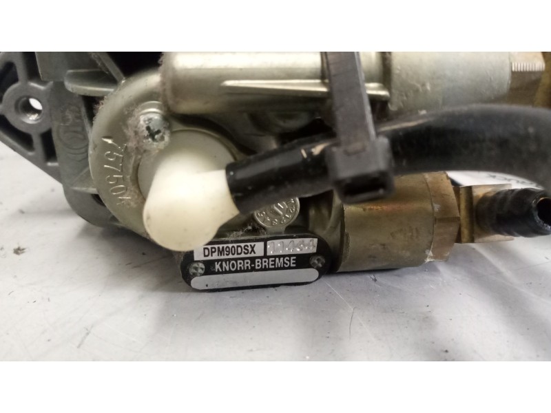 Recambio de palanca freno de mano para daf serie xf105.xxx 12.9 diesel referencia OEM IAM dpm90dsx  