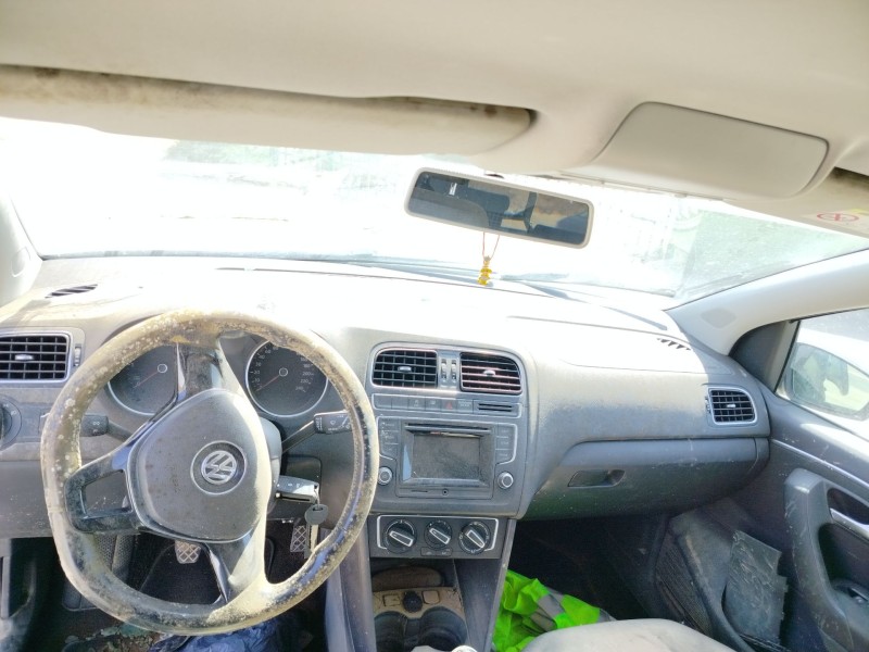 volkswagen polo v (6r1, 6c1) del año 2014