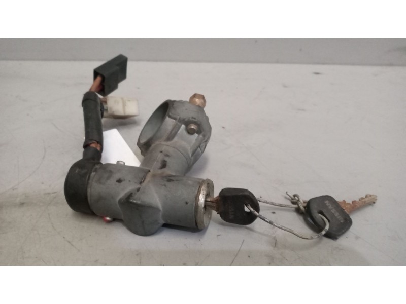 Recambio de conmutador de arranque para nissan trade 100 referencia OEM IAM   