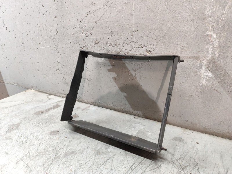 Recambio de panel frontal para dacia sandero ii 1.2 referencia OEM IAM 215596207r  