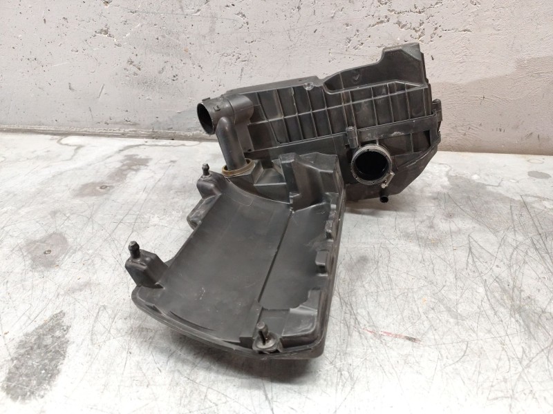 Recambio de filtro aire para dacia sandero ii 1.2 referencia OEM IAM h8200341099  