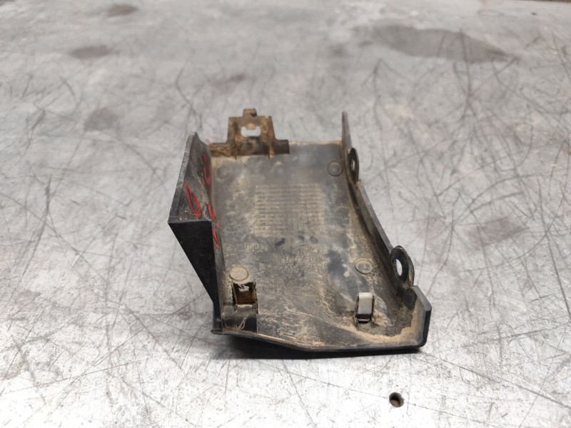 Recambio de molduras delanteras para land rover range rover evoque (l538) 2.0 d referencia OEM IAM BJ3216164AC  