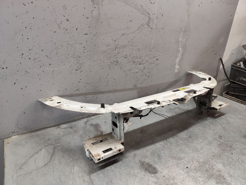 Recambio de deflector para land rover range rover evoque (l538) 2.0 d referencia OEM IAM BJ3200208  