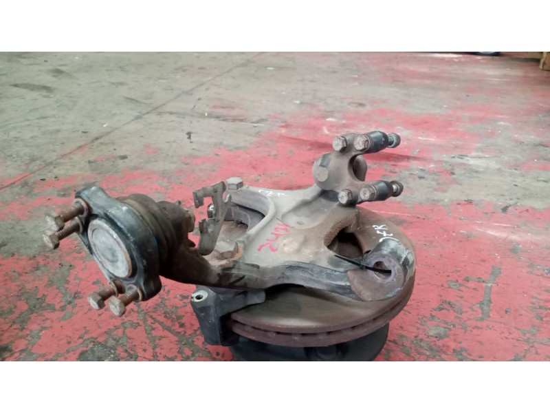 Recambio de mangueta delantera derecha para renault maxity referencia OEM IAM   