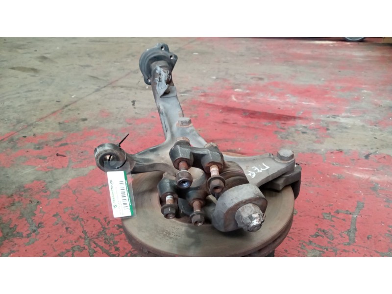 Recambio de mangueta delantera derecha para renault maxity referencia OEM IAM   