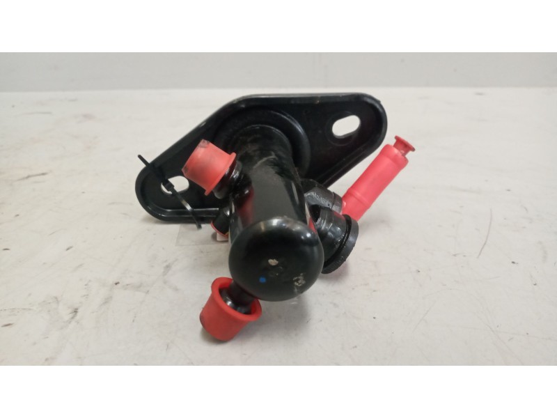 Recambio de bomba freno para nissan trucks atleon 120 referencia OEM IAM   