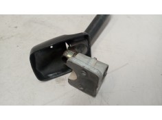 Recambio de brazo retrovisor izquierdo para nissan atleon 140 referencia OEM IAM    2