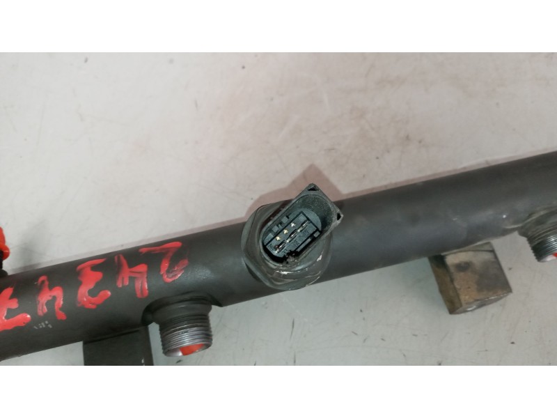 Recambio de rampa inyectora para daf serie xf106.xxx referencia OEM IAM 1934321  