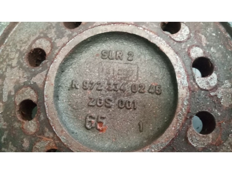 Recambio de buje delantero para volvo fl 612 5.5 diesel referencia OEM IAM 3988833 20516392 3988833