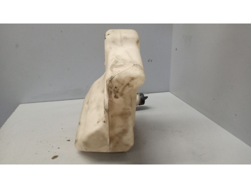 Recambio de deposito limpia para daf serie xf105.xxx 12.9 diesel referencia OEM IAM 1664401  