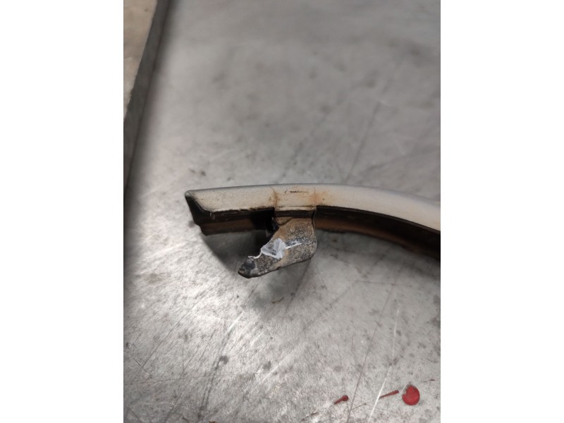 Recambio de rejilla delantera para volkswagen polo berlina (6n1) básico referencia OEM IAM   