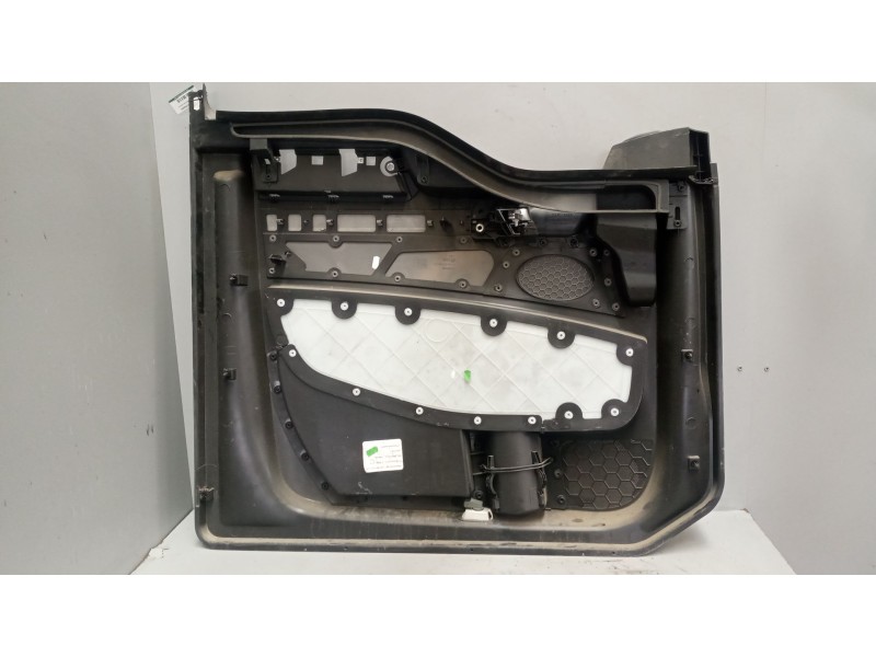 Recambio de guarnecido puerta delantera derecha para man tgx 18.xxx 12.4 diesel referencia OEM IAM 81626306110  