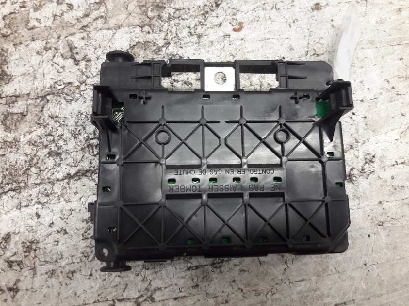 Recambio de bsm caja fusibles para peugeot 206 berlina x-line referencia OEM IAM 964349898000  